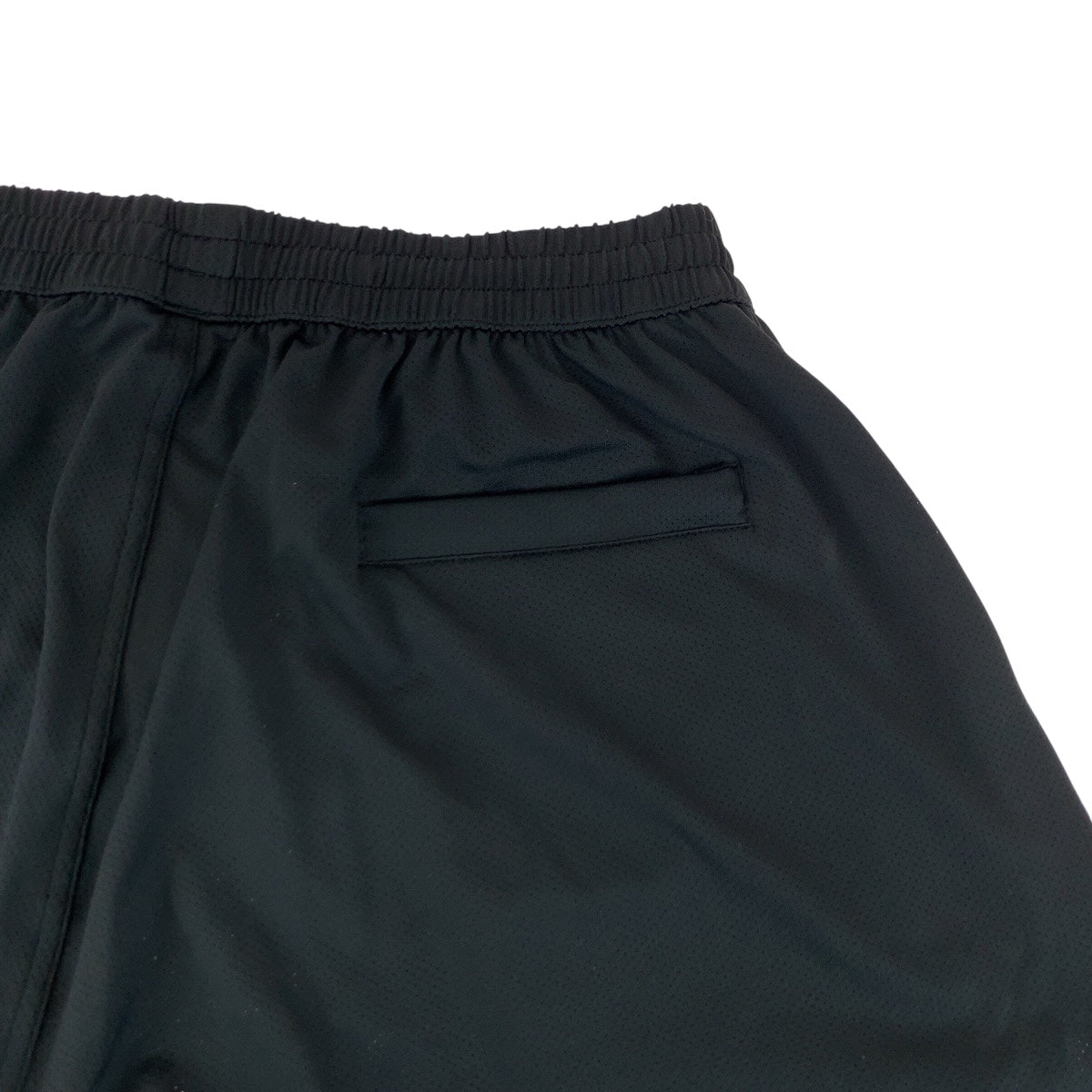 17417
BALENCIAGA バレンシアガ レイヤードメッシュロゴ サイズS ブラック 黒 ホワイト ポリエステル 698317 4C0B4 ハーフパンツ ショートパンツ  メンズ