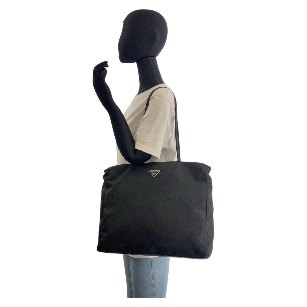 17420
PRADA プラダ テスート 三角ロゴプレート ブラック 黒 シルバー金具 ナイロン トートバッグ ショルダーバッグ  レディース AB40