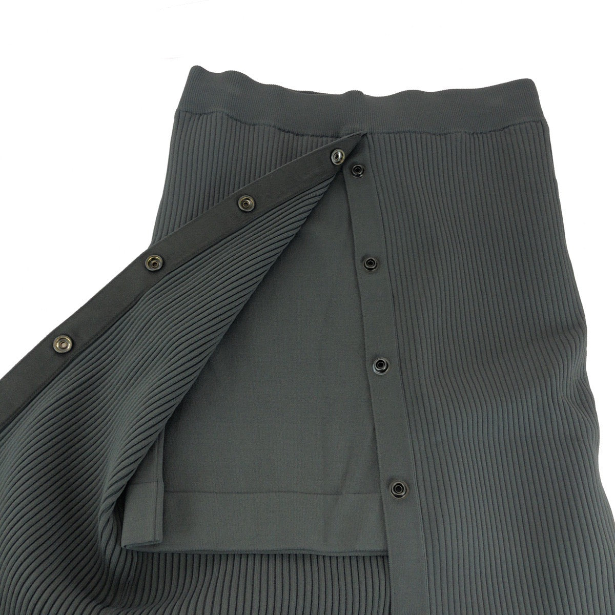 17422
Alexander Wang アレキサンダーワン サイズXS グレー シルバー金具 レーヨン スカート プリーツスカート レディース A8