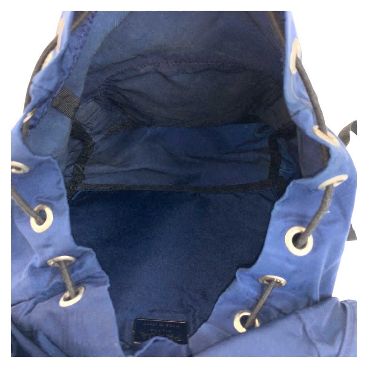 17457
PRADA プラダ テスート 三角ロゴプレート ネイビー シルバー金具 ナイロン リュック バックパック  レディース AB40