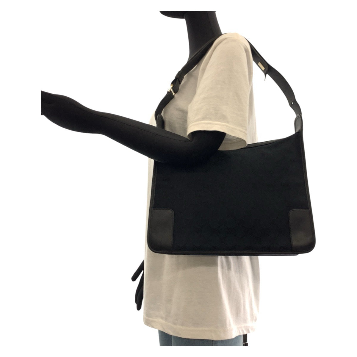 17482
GUCCI グッチ ブラック 黒 シルバー金具 GGキャンバス / レザー 001 4205 ショルダーバッグ  レディース ABP34