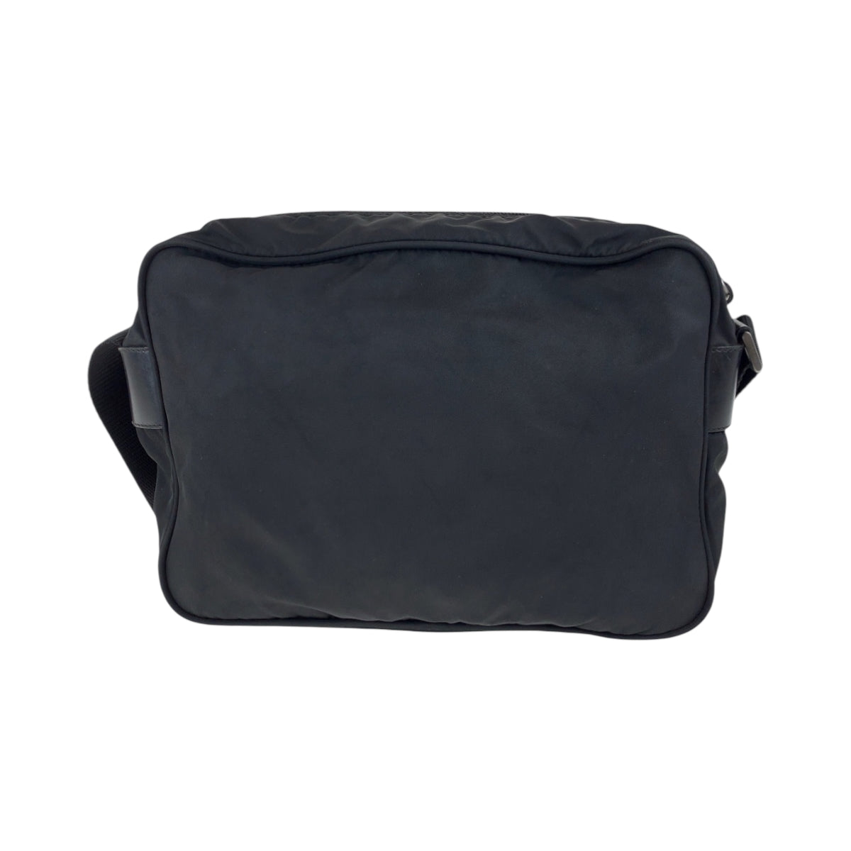 17484
PRADA プラダ テスート 三角ロゴプレート ブラック 黒 シルバー金具 ナイロン B9061 ショルダーバッグ ポシェット  レディース