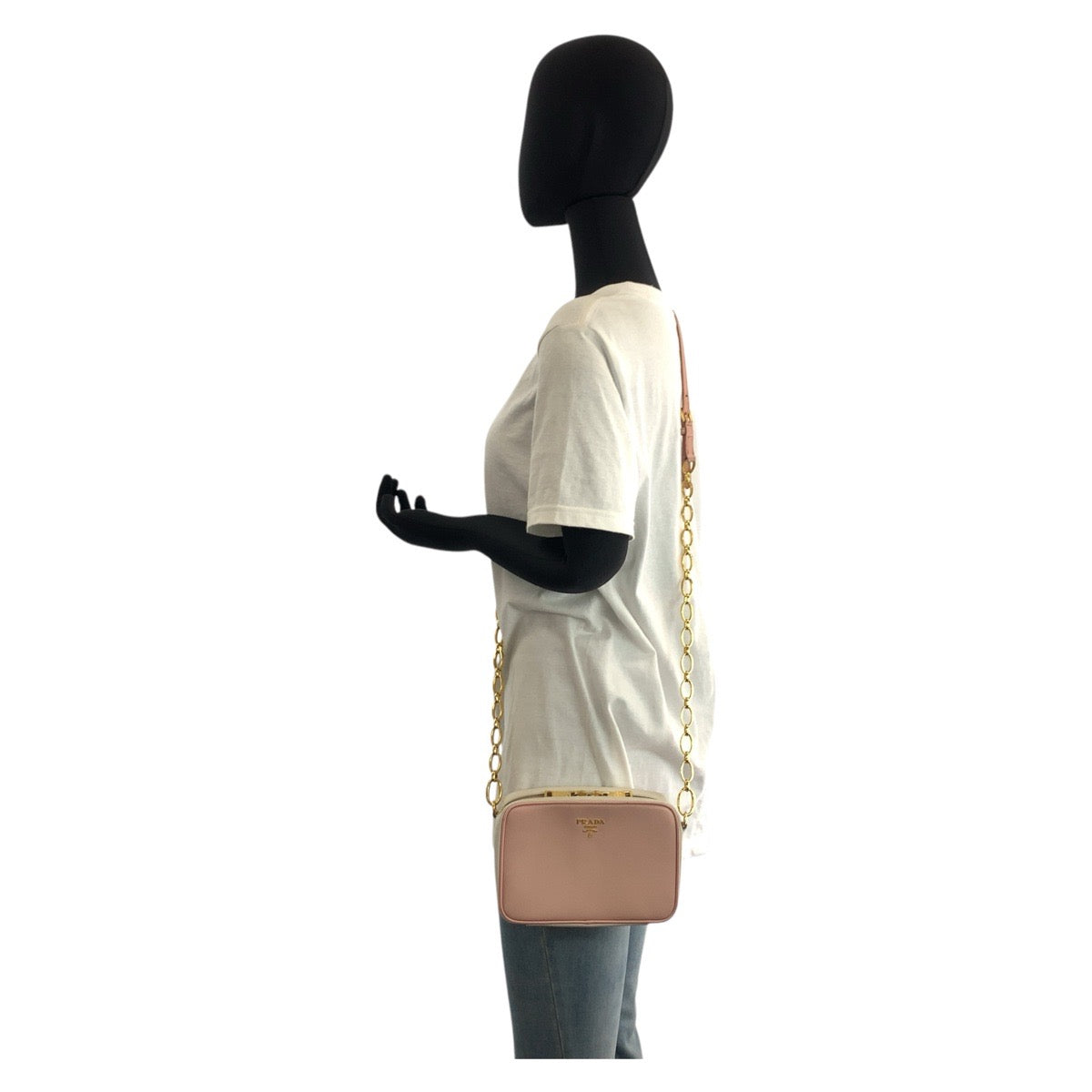 17500
PRADA プラダ サフィアーノ ピンク ゴールド金具 レザー ショルダーバッグ ポシェット  レディース AB48