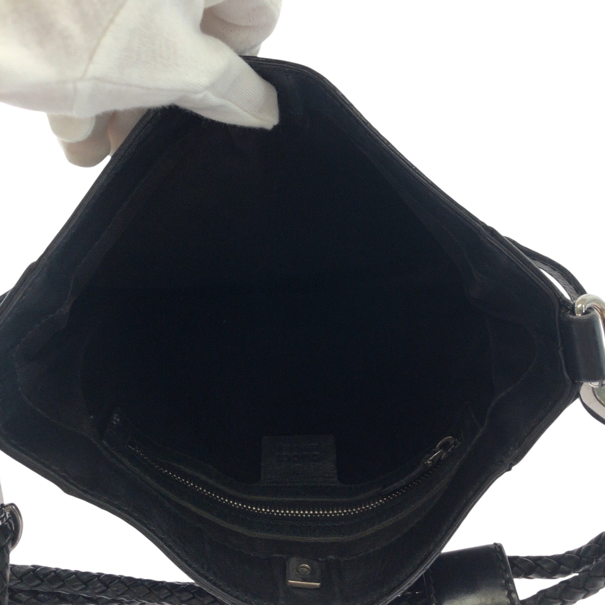 17501
GUCCI グッチ ブラック 黒 シルバー金具 GGキャンバス 109106 ショルダーバッグ ポシェット  レディース AB16