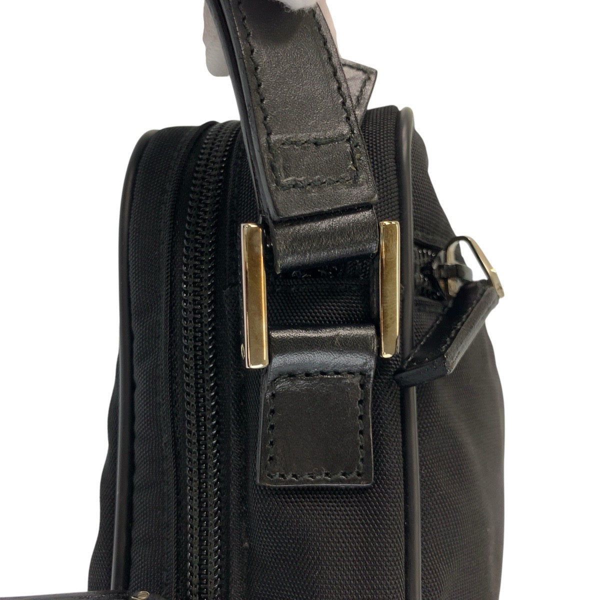 17509
GUCCI グッチ ブラック 黒 シルバー金具 ナイロン / レザー 018 1607 セカンドバッグ クラッチバッグ  メンズ