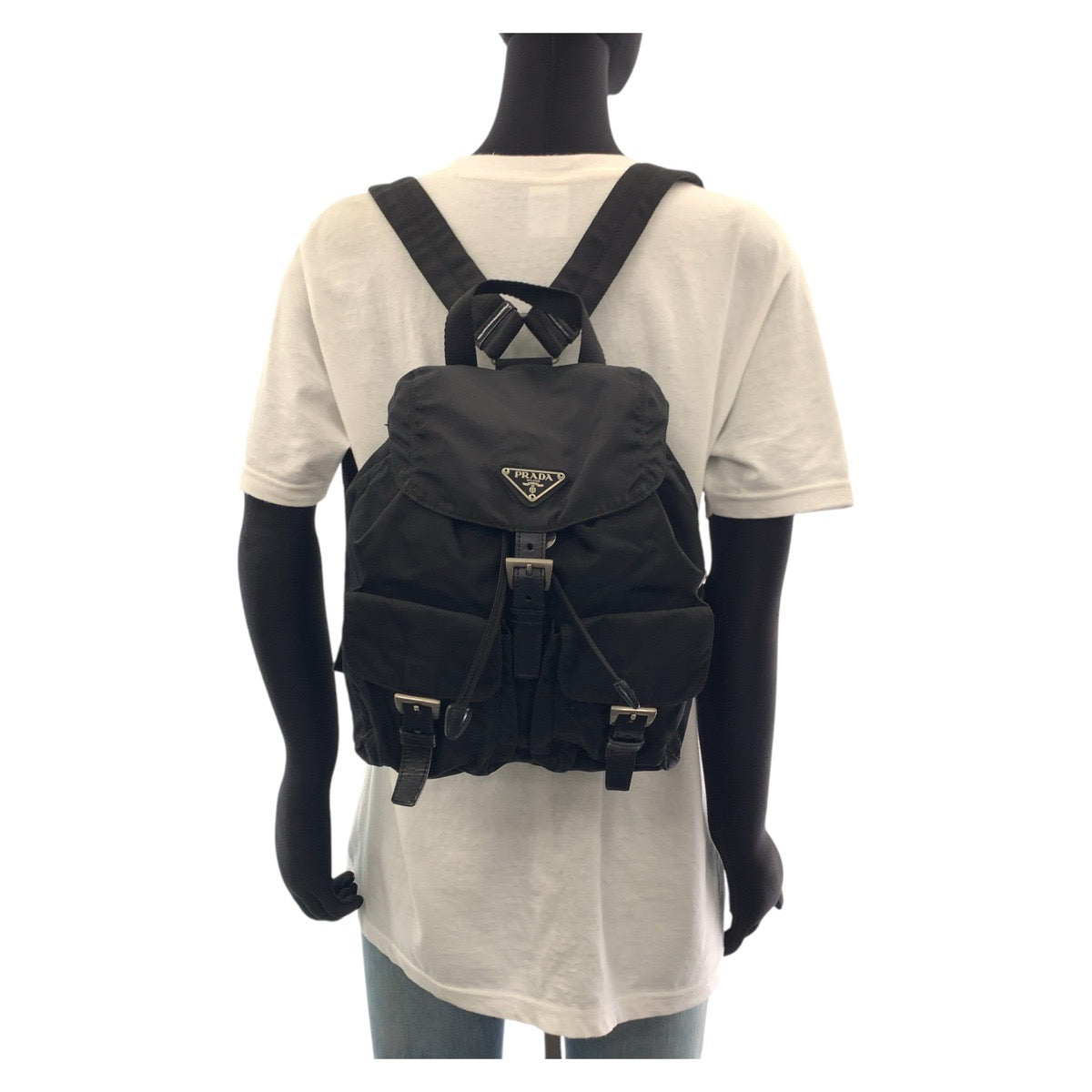 17512
PRADA プラダ テスート 三角ロゴプレート ブラック 黒 シルバー金具 ナイロン / レザー リュック・デイパック バックパック  レディース