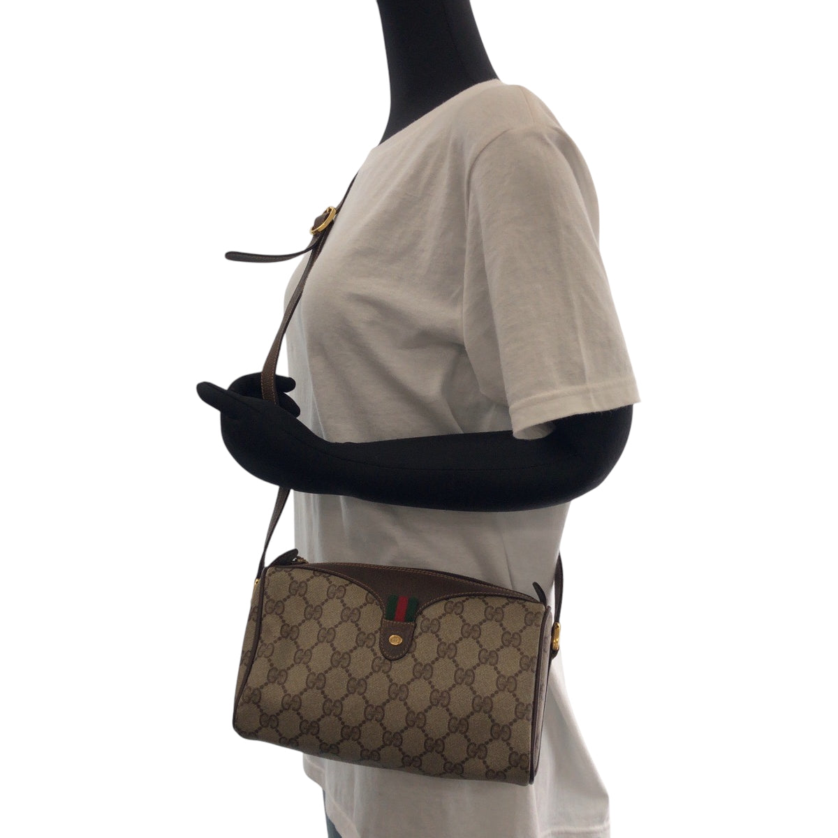 17527
GUCCI グッチ ヴィンテージ オールドグッチ シェリーライン ベージュ ブラウン ゴールド金具 GGスプリームキャンバス 89 02 018 ショルダーバッグ ポシェット  レディース AB45