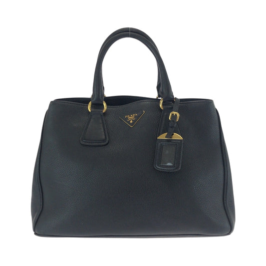 17596
PRADA プラダ ヴィッテロダイノ 三角ロゴプレート ブラック 黒 ゴールド金具 レザー BN2579 トートバッグ ハンドバッグ ショルダーバッグ レディース A75