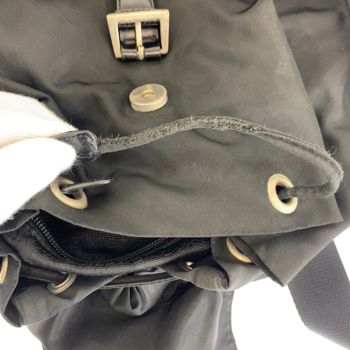 17618
PRADA プラダ テスート 三角ロゴプレート ブラック 黒 シルバー金具 ナイロン / レザー リュック・デイパック バックパック  レディース AB39