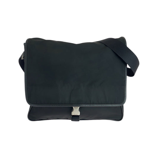 17621
PRADA プラダ テスート 三角ロゴプレート ブラック 黒 シルバー金具 ナイロン / レザー ショルダーバッグ メッセンジャーバッグ  メンズ AB45