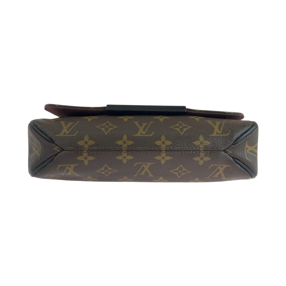 17629
LOUIS VUITTON ルイヴィトン モノグラム マカサー ディストリクトPM 男女兼用 ブラウン ブラック シルバー金具 PVC M40935 ショルダーバッグ レディース AB72