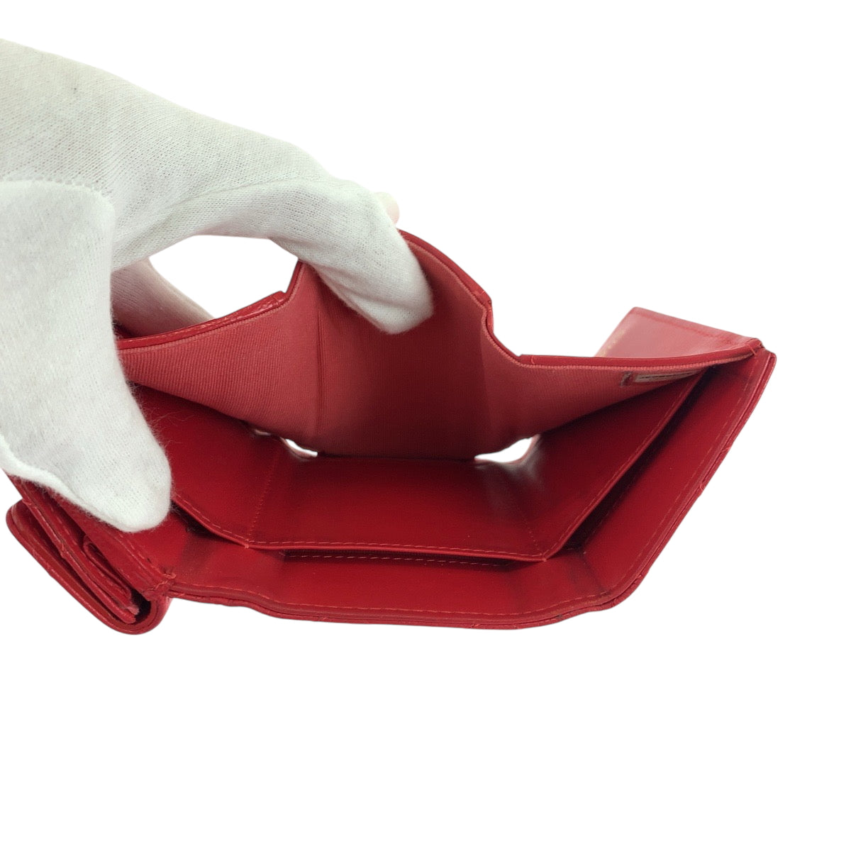 17671
CHANEL シャネル マトラッセ スモールフラップ ココマーク レッド ゴールド金具 キャビアスキン 折財布 コンパクトウォレット レディース AB68