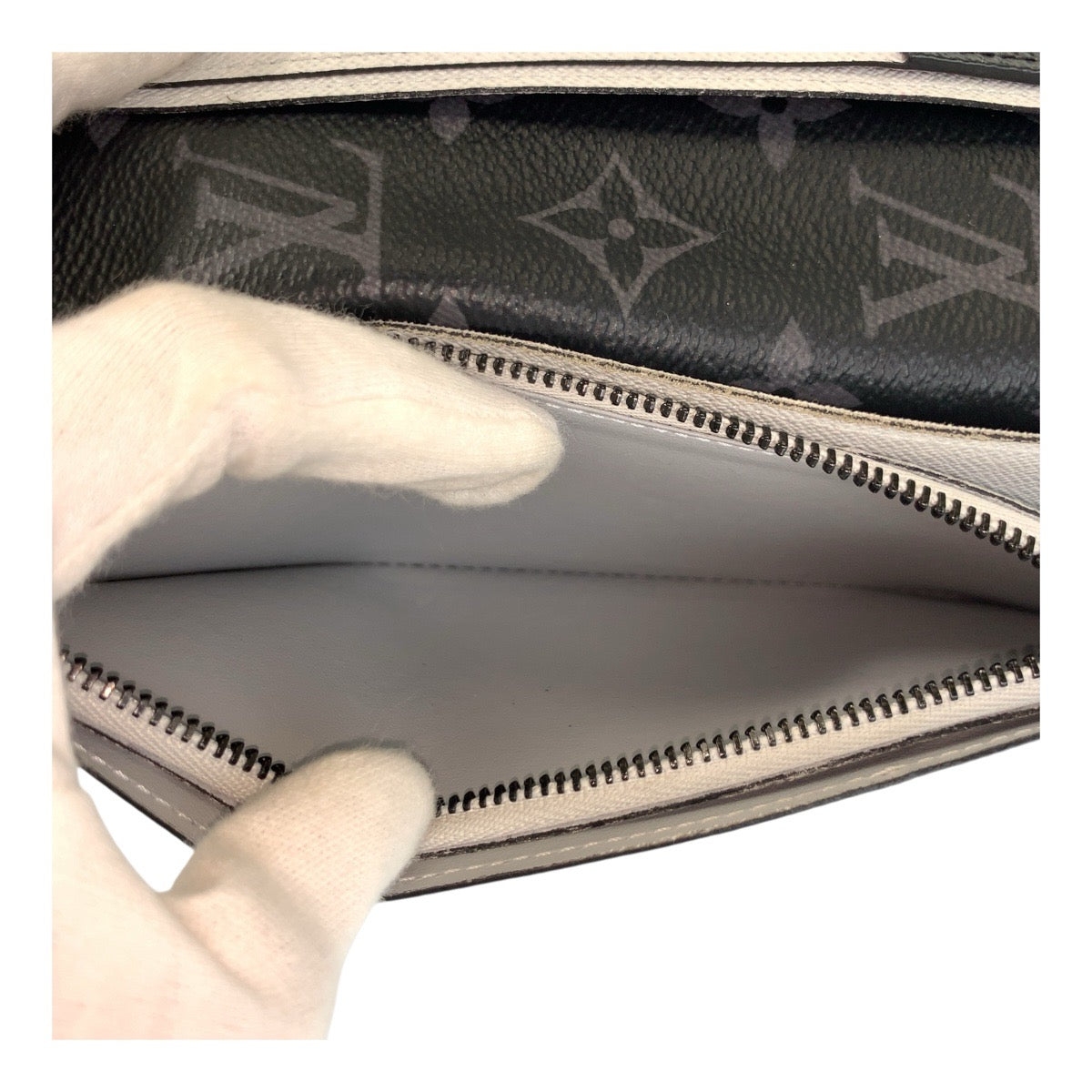 17644
LOUIS VUITTON ルイヴィトン エピ モノグラム エクリプス ポルトフォイユ ブラザ ネイビー ホワイト レザー M81371 長財布 ロングウォレット  メンズ ABP52
