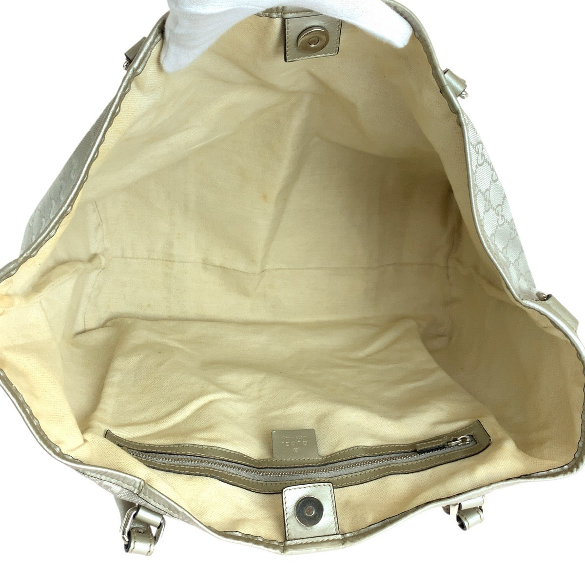 17649
GUCCI グッチ GGインプリメ シルバー PVC 197954 トートバッグ ショルダーバッグ  レディース AB40