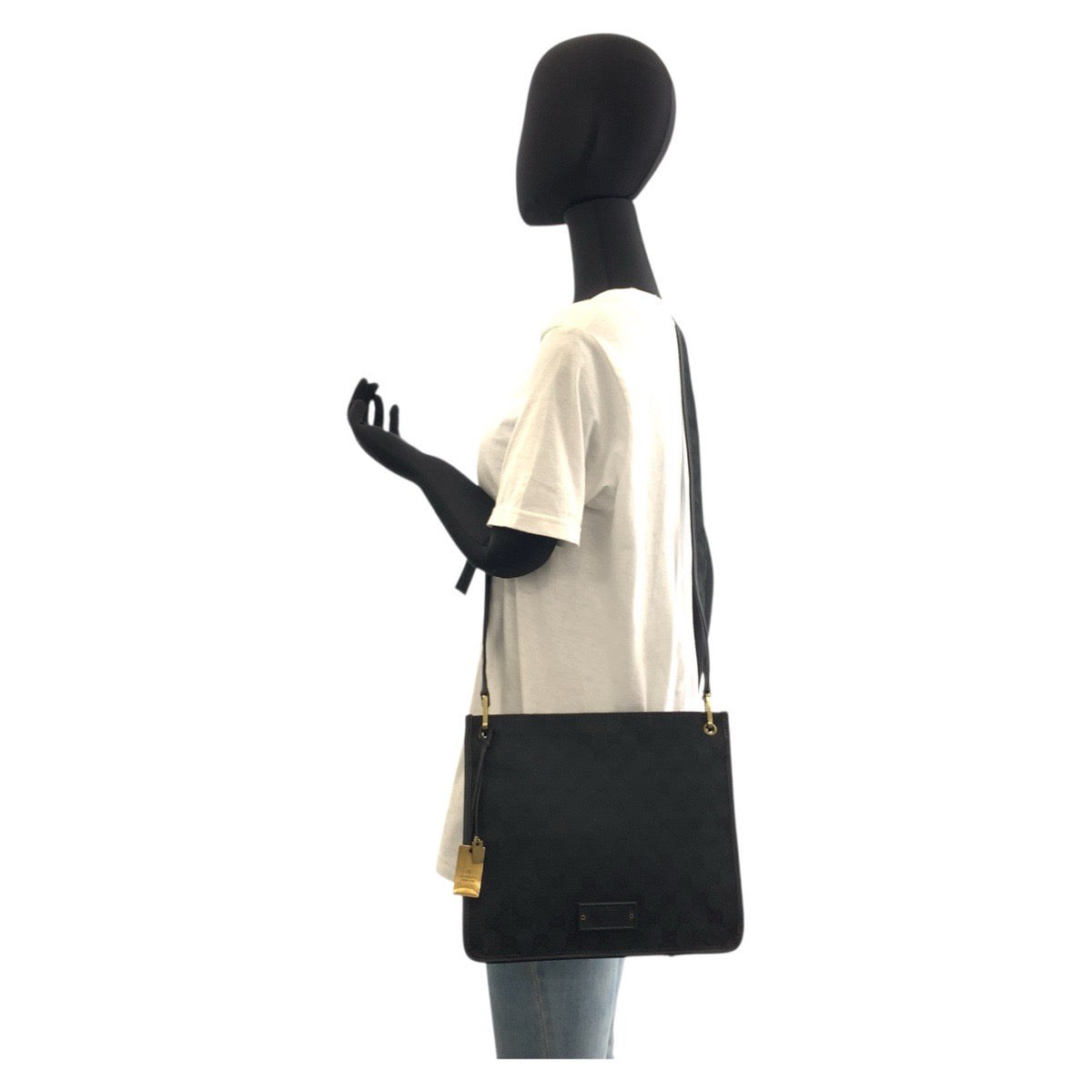17659
GUCCI グッチ ブラック 黒 ゴールド金具 GGキャンバス / レザー 91762 ショルダーバッグ ポシェット レディース ABP40