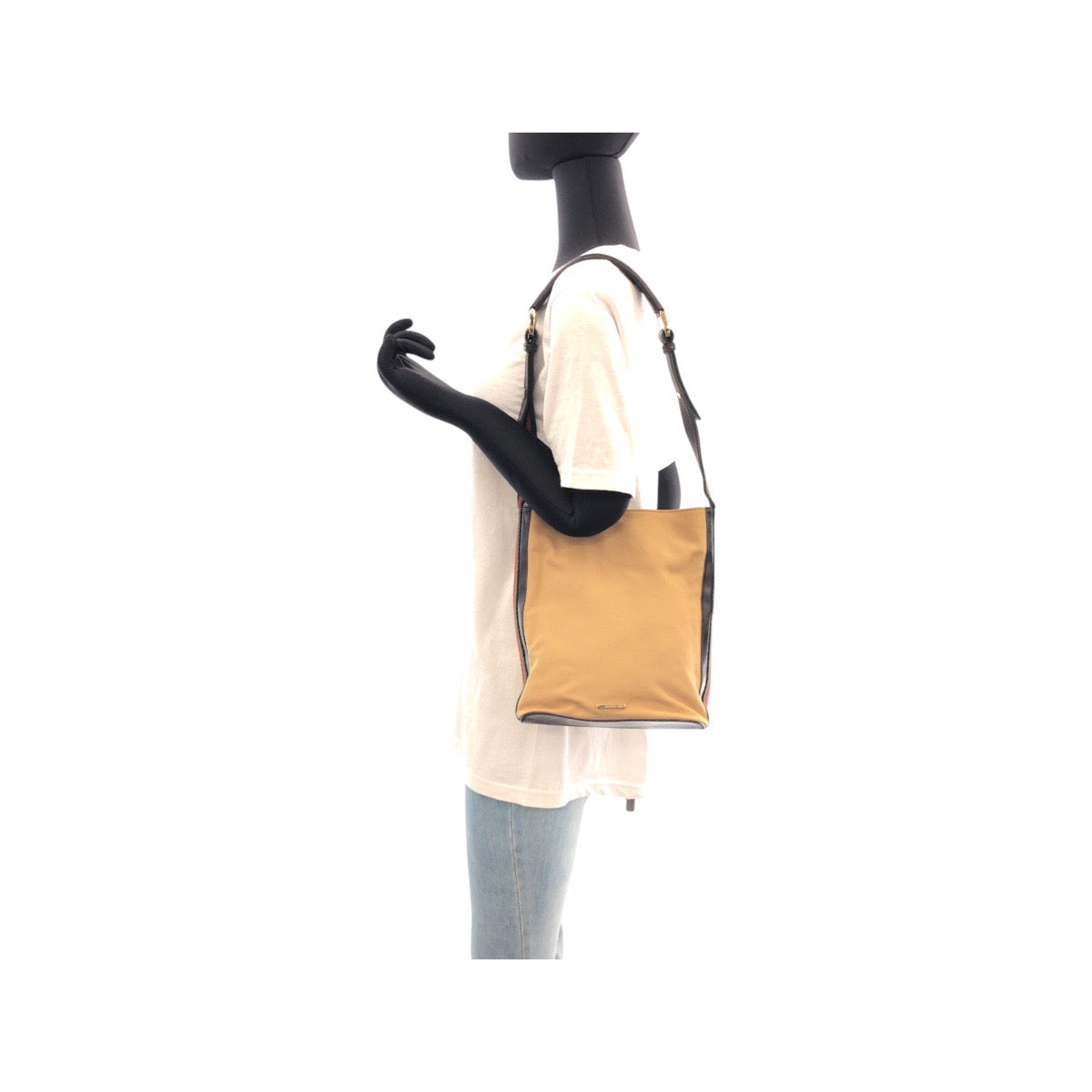 17728
GUCCI グッチ シェリーライン ベージュ キャメル ゴールド金具 キャンバス / レザー 001.4286 ショルダーバッグ ポシェット  レディース AB36