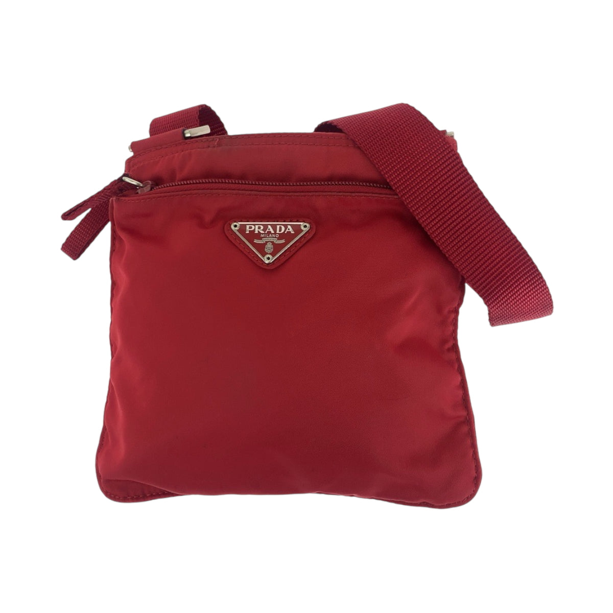 17745
PRADA プラダ テスート 三角ロゴプレート レッド シルバー金具 ナイロン B7372 ショルダーバッグ サコッシュ  レディース AB26
