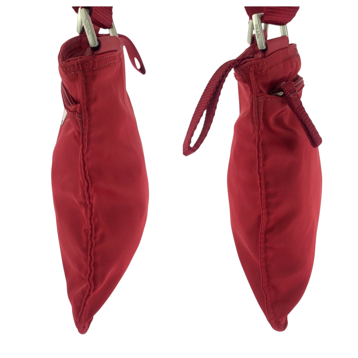 17745
PRADA プラダ テスート 三角ロゴプレート レッド シルバー金具 ナイロン B7372 ショルダーバッグ サコッシュ  レディース AB26