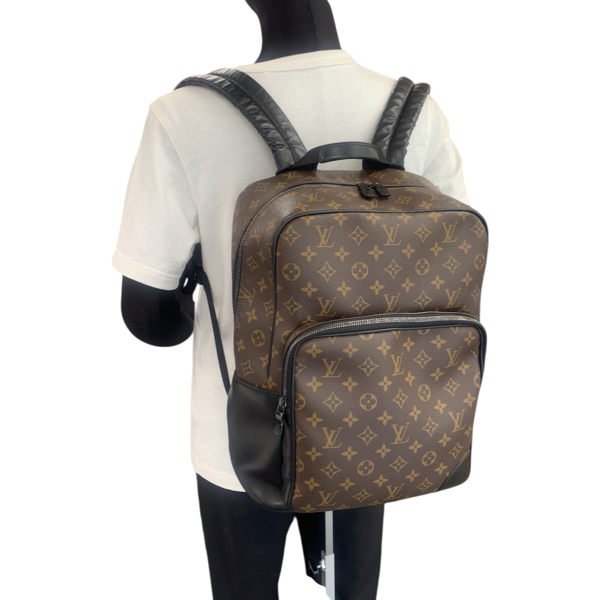 17758
LOUIS VUITTON ルイヴィトン モノグラム ディーン バックパック ブラウン ブラック金具 PVC M45335 リュックサック バックパック  メンズ