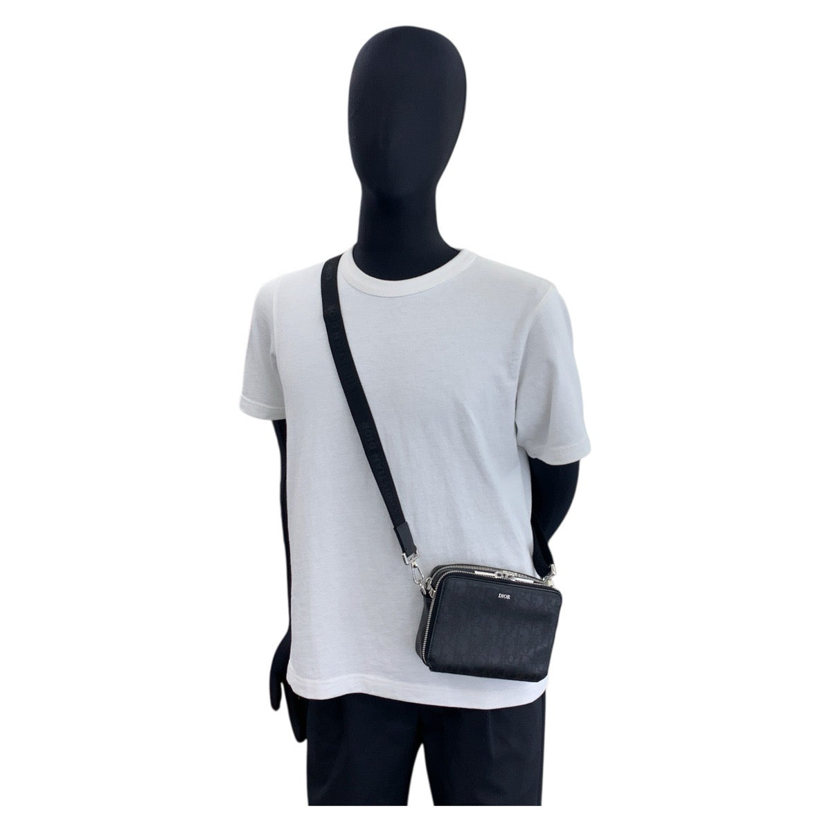 17763
Dior ディオール オブリーク ブラック 黒 シルバー金具 レザー ショルダーバッグ ポシェット  メンズ A120