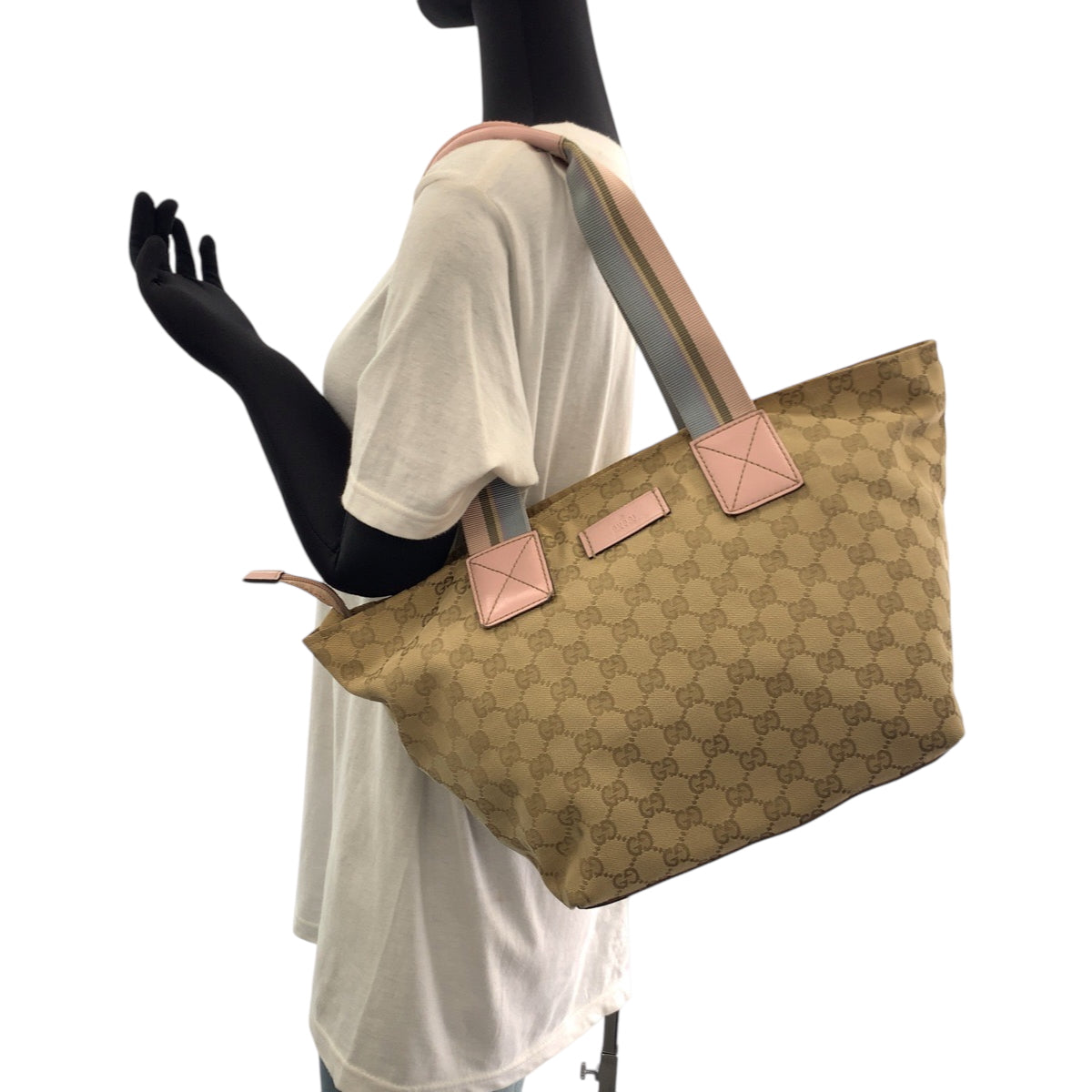 17801
GUCCI グッチ ベージュ ピンク ブルー ゴールド金具 GGキャンバス 131230 トートバッグ ショルダーバッグ  レディース ABP39