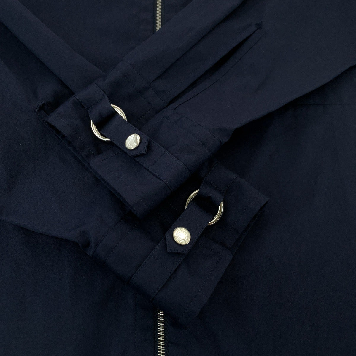 17805
HERMES エルメス セリエボタン サイズ36 ネイビー シルバー金具 コットン 3E0616DX 長袖シャツ ジップアップシャツ ジャケット メンズ SA66