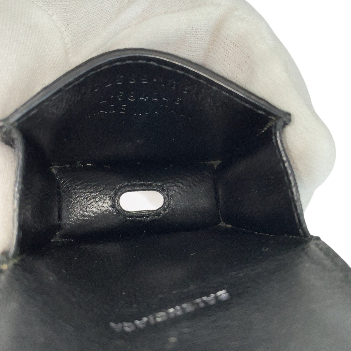 17825
BALENCIAGA バレンシアガ BBモノグラム ブラック 黒 シルバー金具 PVC 702589 1061 エアポッズケース AirPodsケース 男女兼用  メンズ ABP35