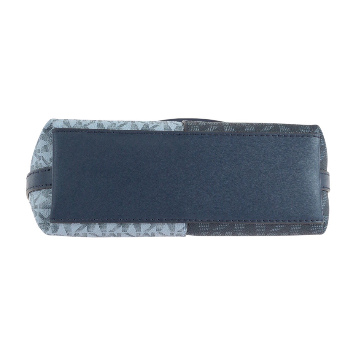 17829
Michael Kors マイケルコース MKシグネチャー ツートーン ブルー ネイビー シルバー金具 PVC ショルダーバッグ ポシェット レディース N23