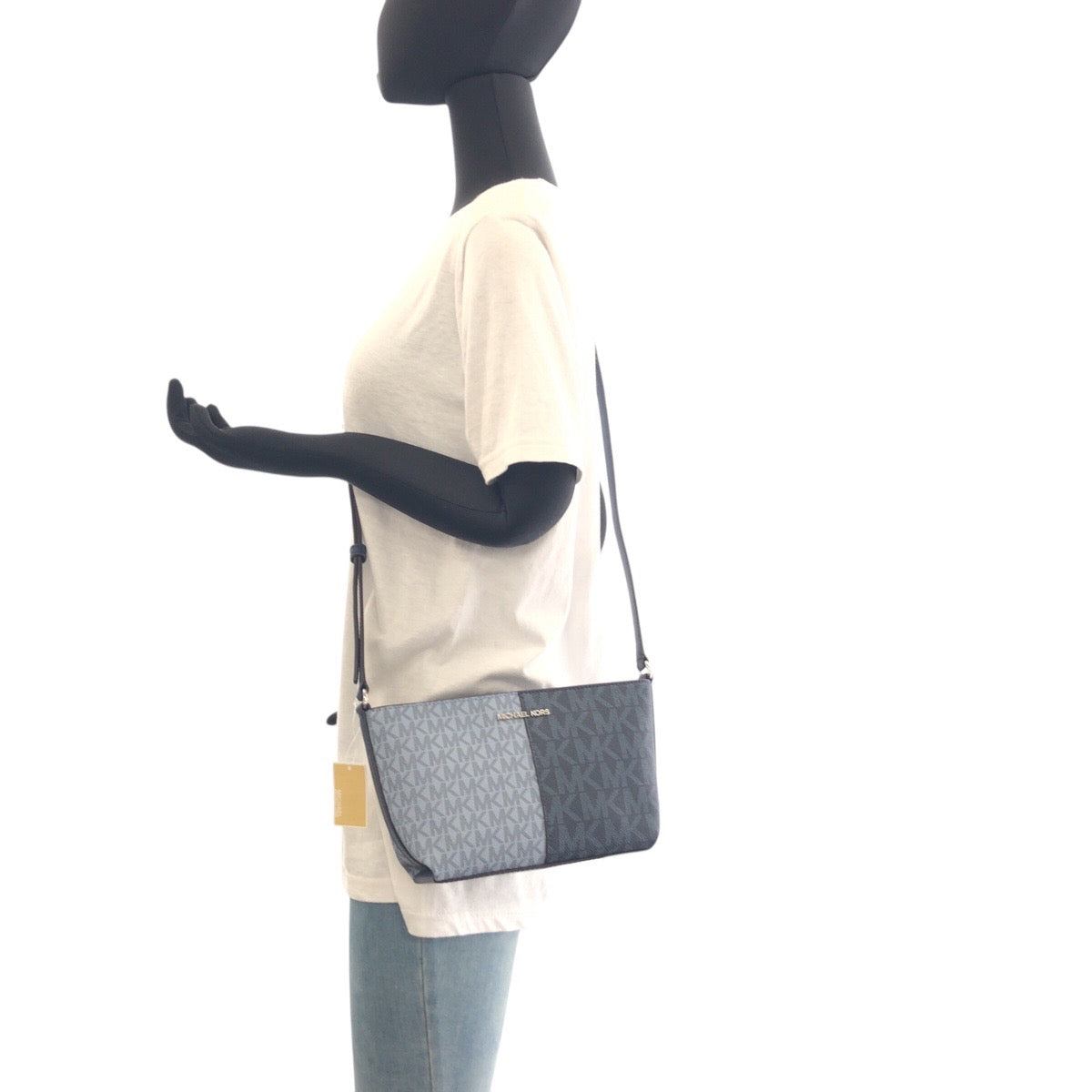 17829
Michael Kors マイケルコース MKシグネチャー ツートーン ブルー ネイビー シルバー金具 PVC ショルダーバッグ ポシェット レディース N23