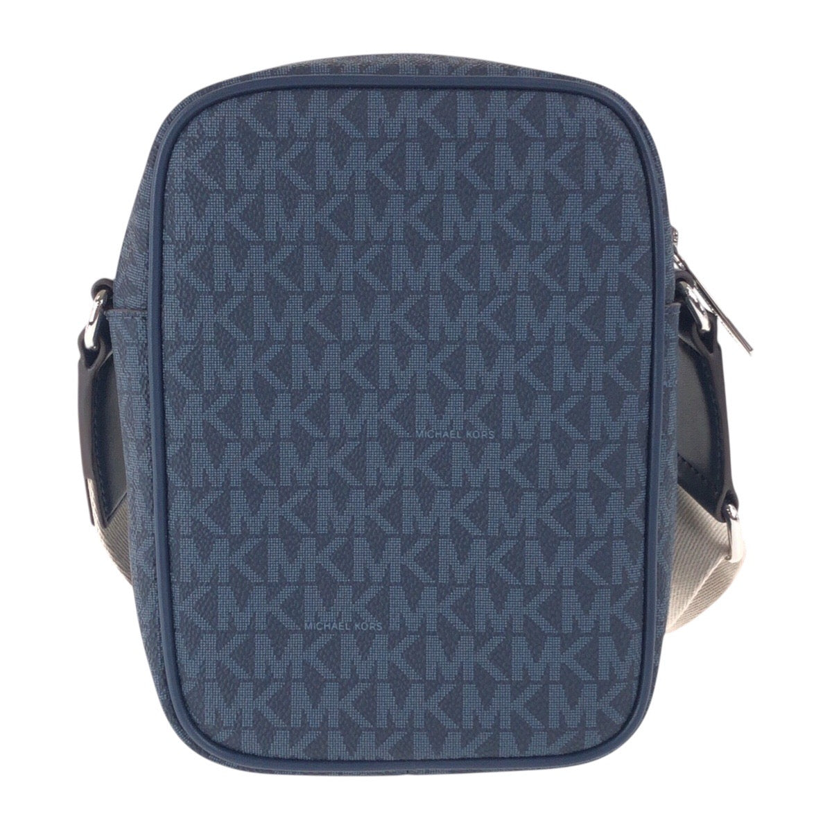 17837
Michael Kors マイケルコース ネイビー ベージュ シルバー金具 レザー 斜め掛け ショルダーバッグ レディース N23