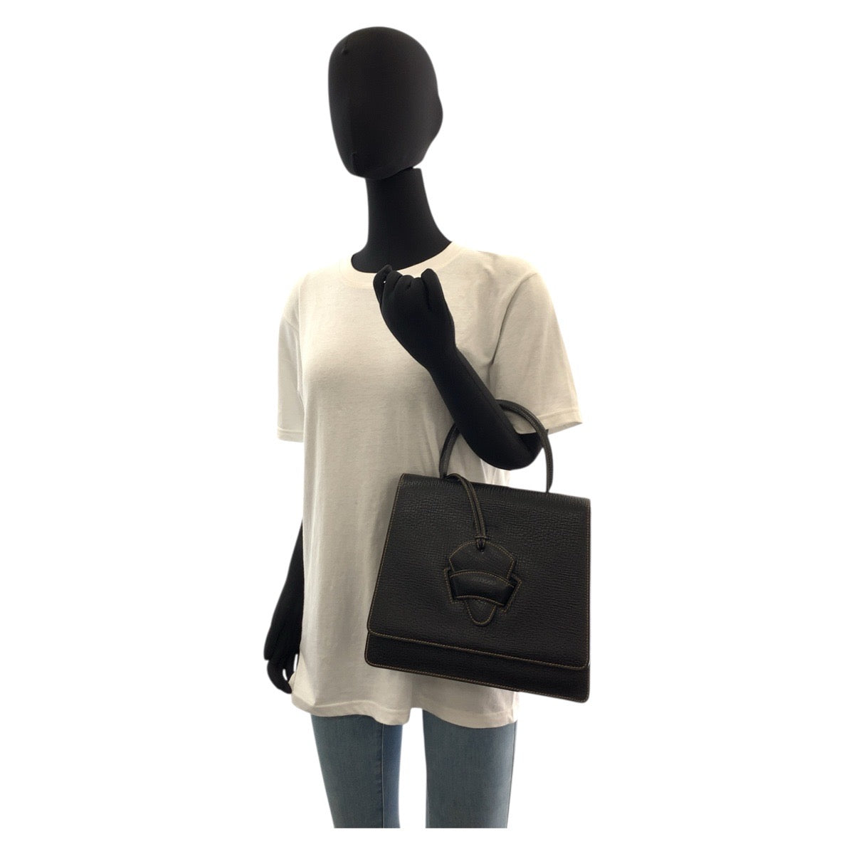 17847
LOEWE ロエベ ヴィンテージ バルセロナ ブラック 黒 ゴールド金具 レザー ハンドバッグ ショルダーバッグ レディース A62