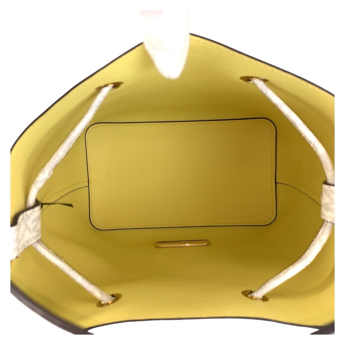 17853
Michael Kors マイケルコース イエロー ホワイト ゴールド金具 レザー ハンドバッグ ショルダーバッグ 2way レディース SA24