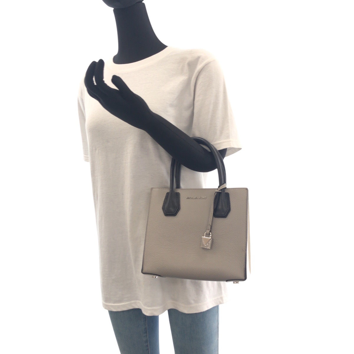 17857
Michael Kors マイケルコース グレー マルチカラー シルバー金具 レザー トートバッグ ショルダーバッグ 2WAY  レディース A16