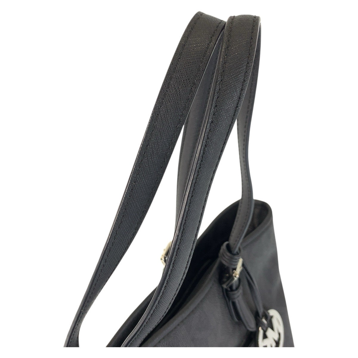 17867
Michael Kors マイケルコース MKシグネチャー ブラック 黒 シルバー金具 PVC トートバッグ ショルダーバッグ  レディース A18