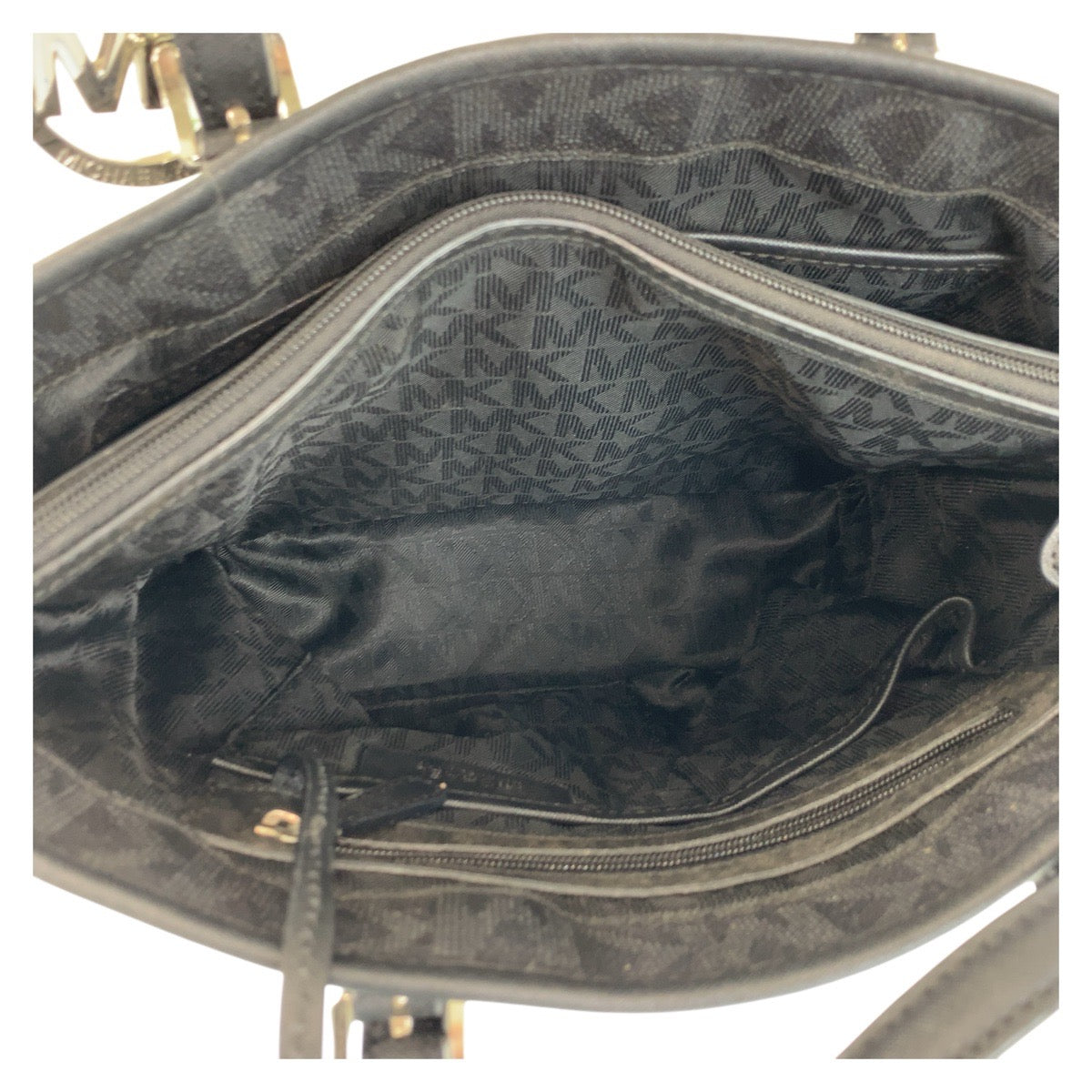 17867
Michael Kors マイケルコース MKシグネチャー ブラック 黒 シルバー金具 PVC トートバッグ ショルダーバッグ  レディース A18