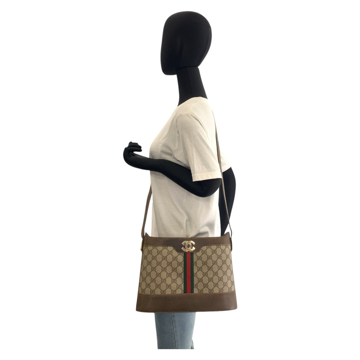 17874
GUCCI グッチ ヴィンテージ シェリーライン オールドグッチ ベージュ ブラウン ゴールド金具 GGスプリームキャンバス / レザー ショルダーバッグ ポシェット  レディース AB46
