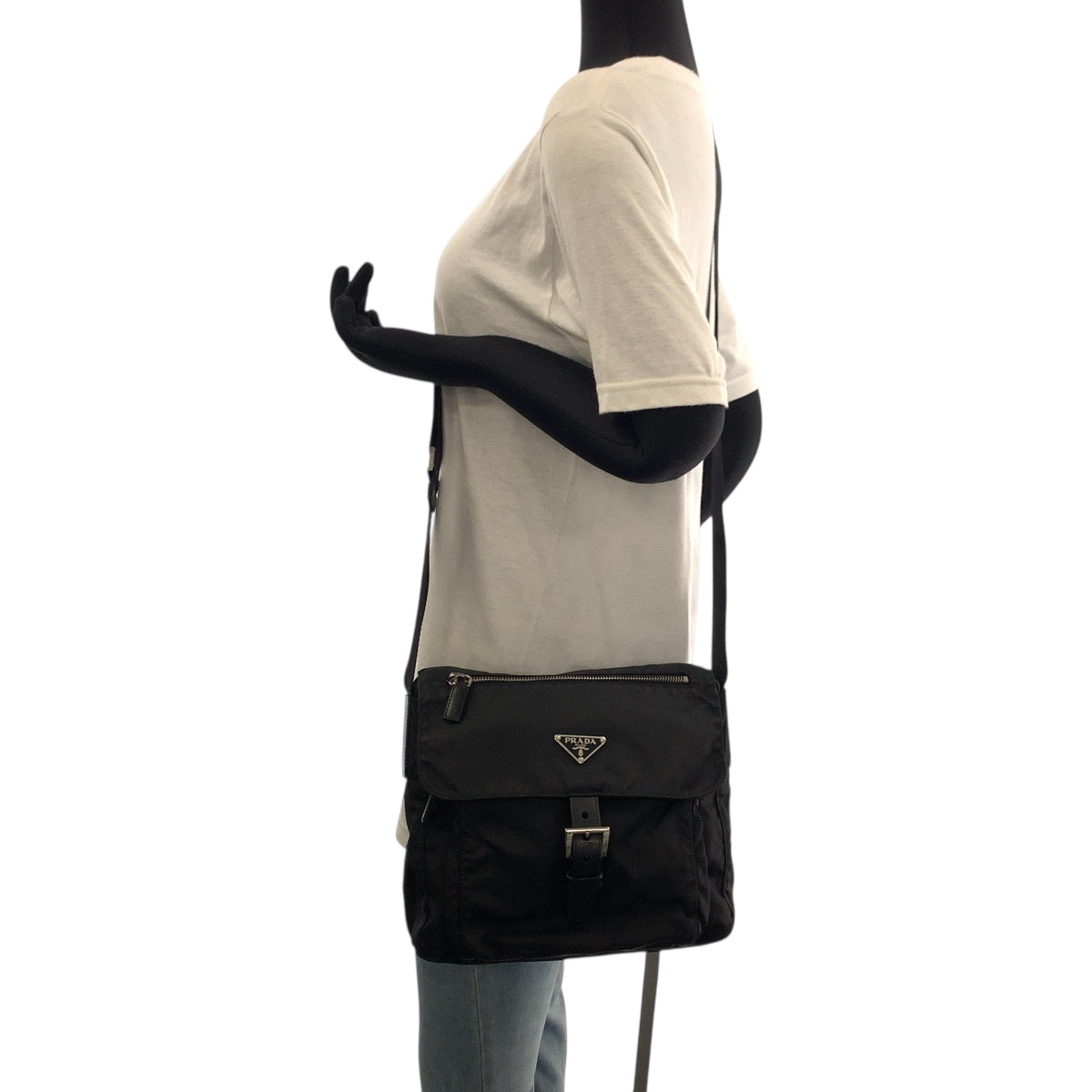 17889
PRADA プラダ テスート 三角ロゴプレート ブラック 黒 シルバー金具 ナイロン BT8994 ショルダーバッグ ポシェット  レディース ABP40