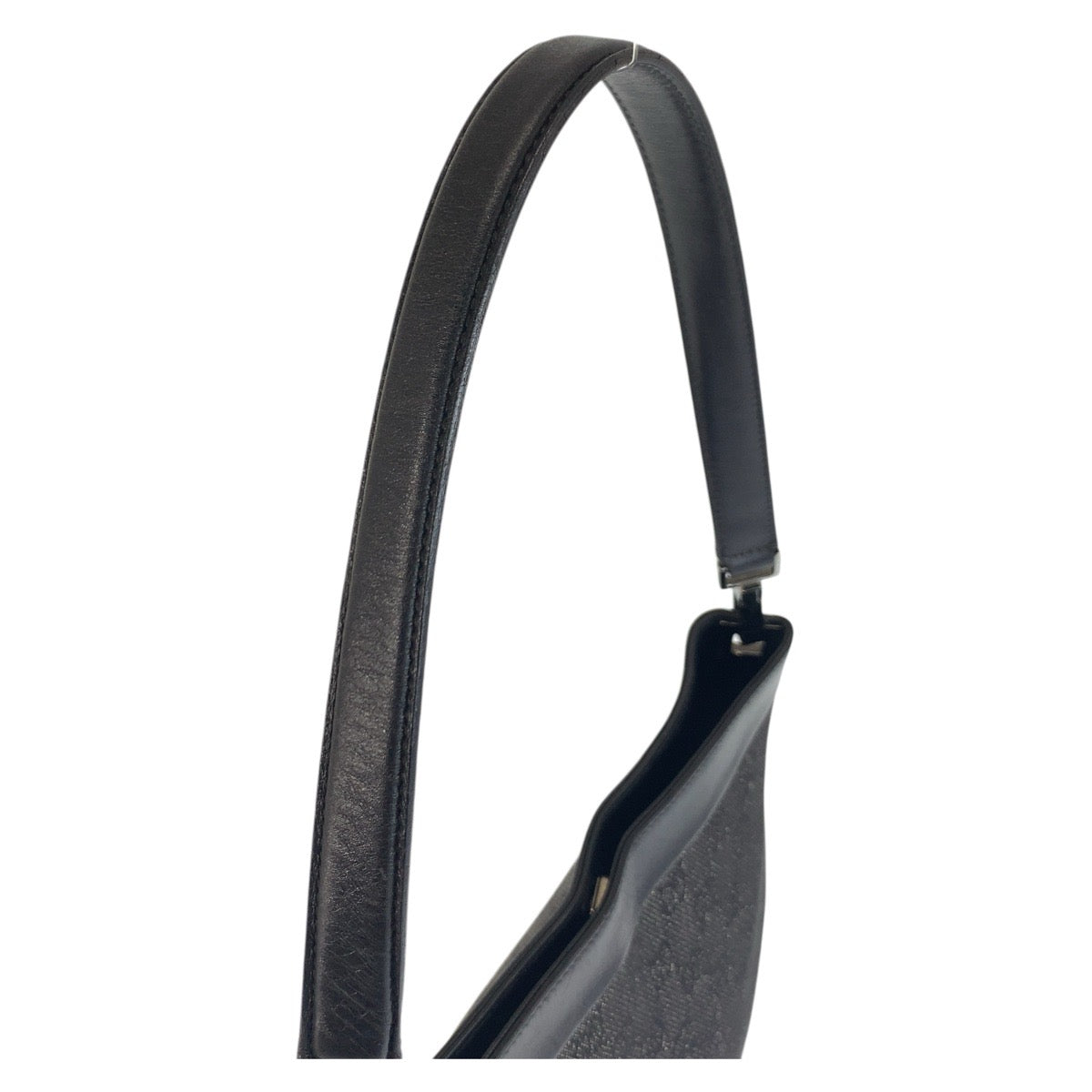 17895
GUCCI グッチ ブラック 黒 シルバー金具 GGキャンバス / レザー 143745 ショルダーバッグ レディース ABP35