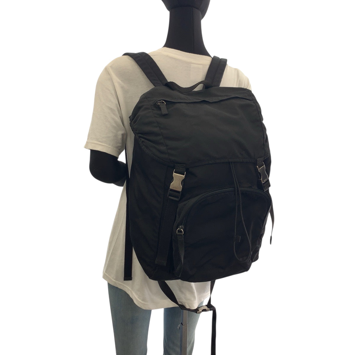 17909
PRADA プラダ テスート 三角ロゴプレート ブラック 黒 シルバー金具 ナイロン VZ135973 リュックサック バックパック  メンズ ABP42