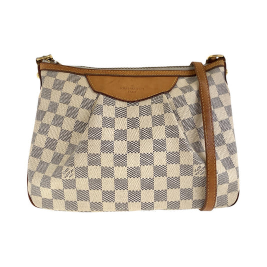 17947
LOUIS VUITTON ルイヴィトン ダミエ アズール シラクーサ PM ホワイト グレー ゴールド金具 PVC / レザー N41113 ショルダーバッグ ポシェット レディース AB54