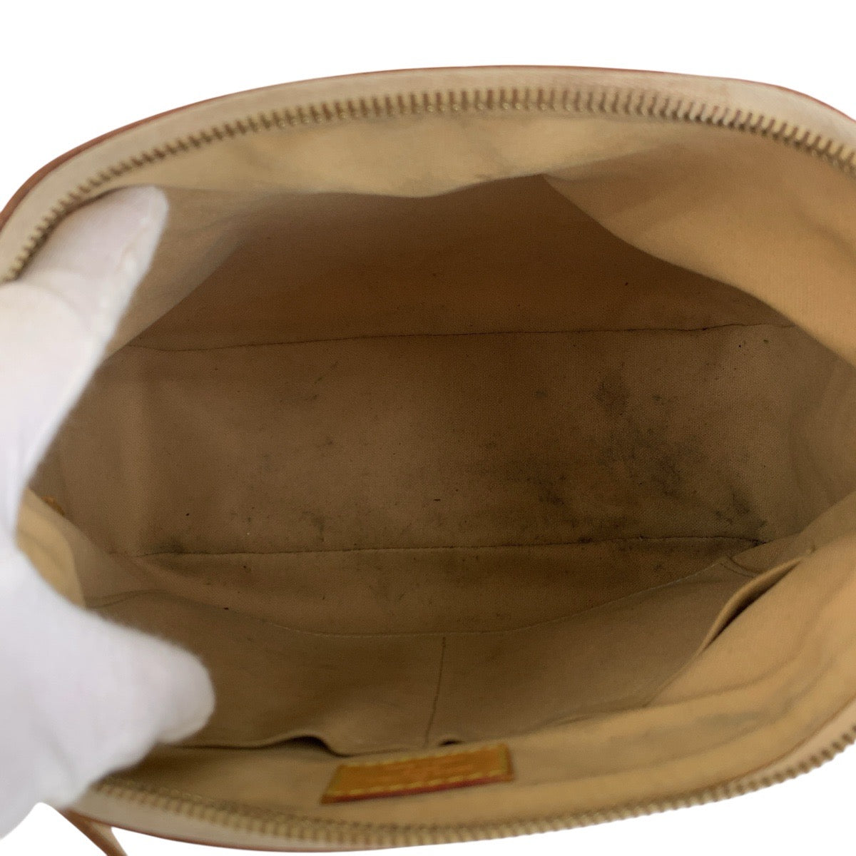 17947
LOUIS VUITTON ルイヴィトン ダミエ アズール シラクーサ PM ホワイト グレー ゴールド金具 PVC / レザー N41113 ショルダーバッグ ポシェット レディース AB54