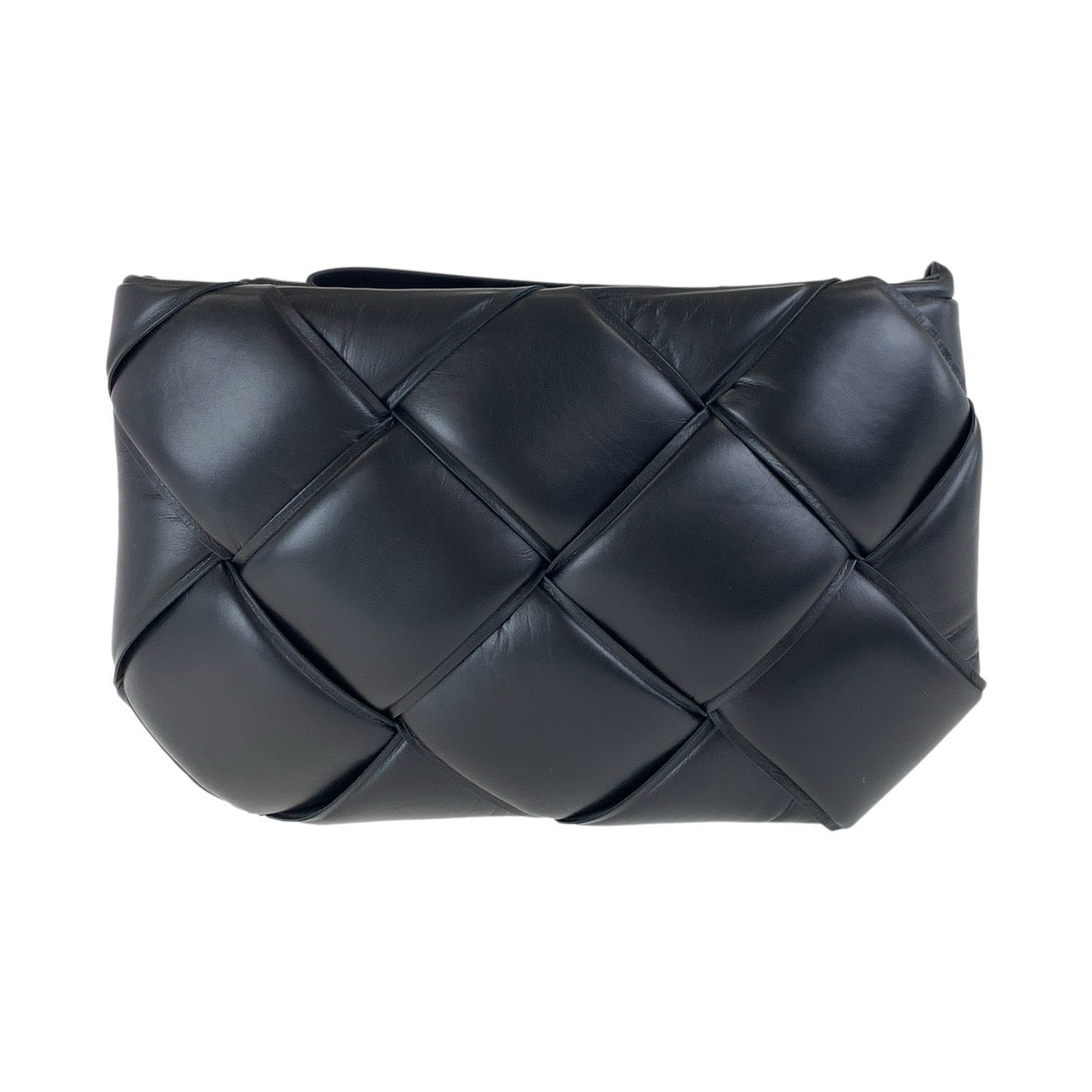 18043
BOTTEGAVENETA ボッテガヴェネタ マキシイントレチャート パデット ブラック 黒 ゴールド金具 レザー クラッチバッグ  レディース SA78