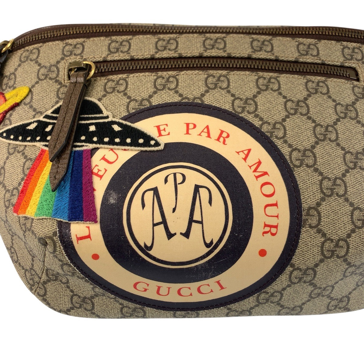 18046
GUCCI グッチ クーリエ シェリーライン ベージュ ブラウン ゴールド金具 GGスプリームキャンバス 529711 ボディバッグ ウエストバッグ  メンズ A78