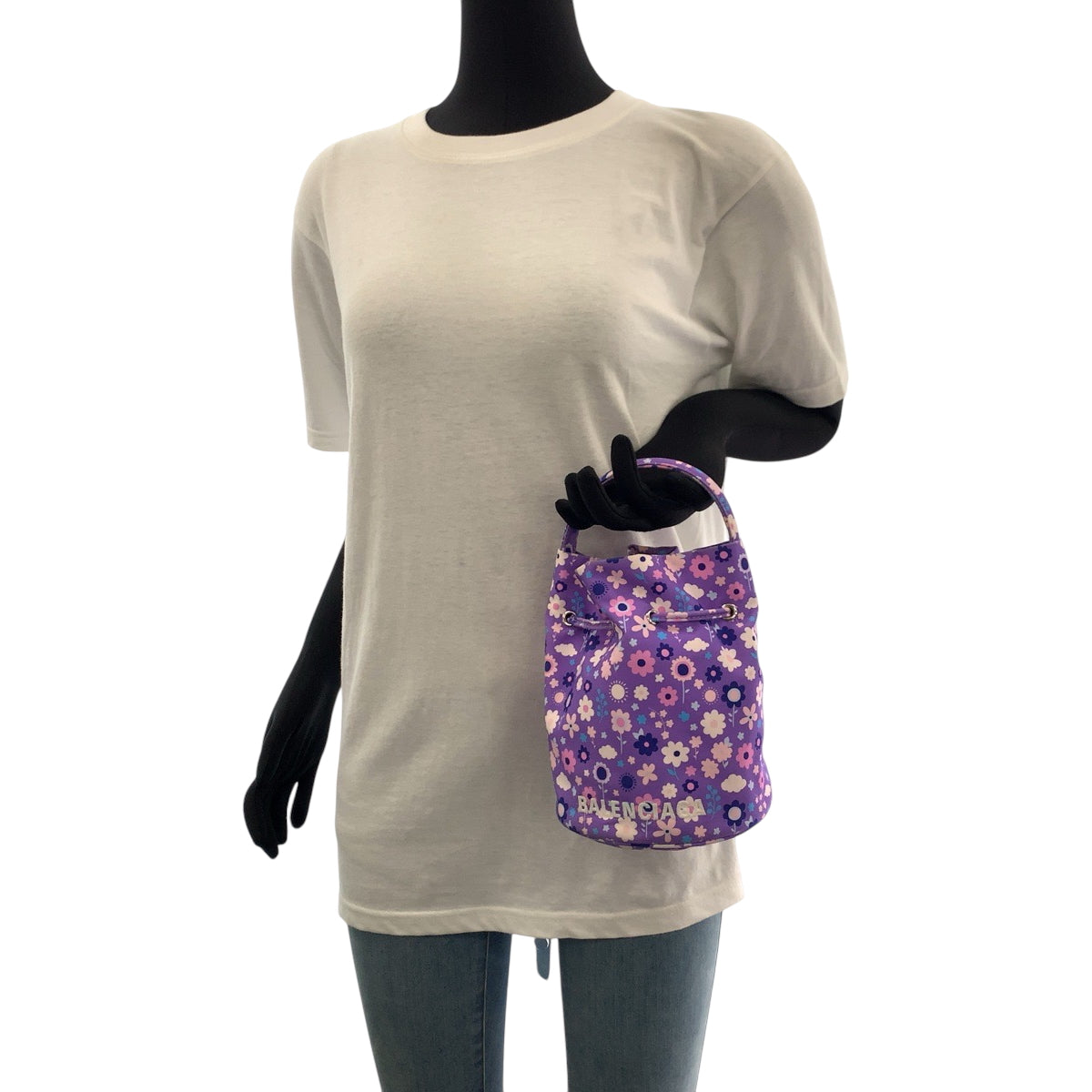 18065
BALENCIAGA バレンシアガ ドローストリングバケットバッグ フラワープ パープル マルチカラー シルバー金具 イカットナイロンキャンバス 656682 ショルダーバッグ ハンドバッグ 2way  レディース ABP50