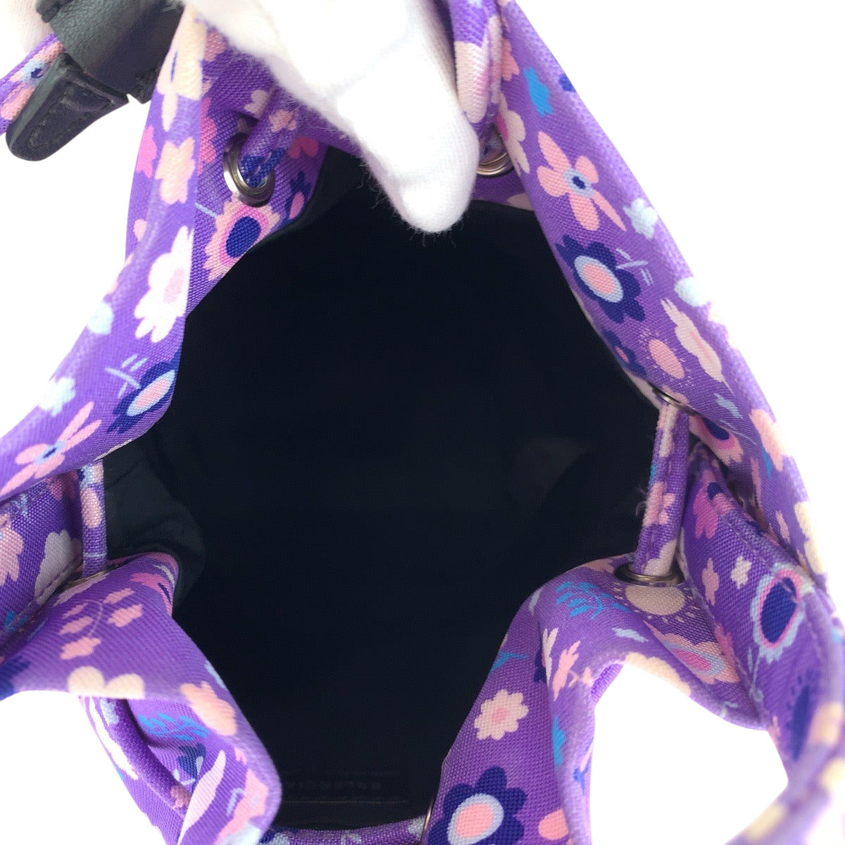 18065
BALENCIAGA バレンシアガ ドローストリングバケットバッグ フラワープ パープル マルチカラー シルバー金具 イカットナイロンキャンバス 656682 ショルダーバッグ ハンドバッグ 2way  レディース ABP50