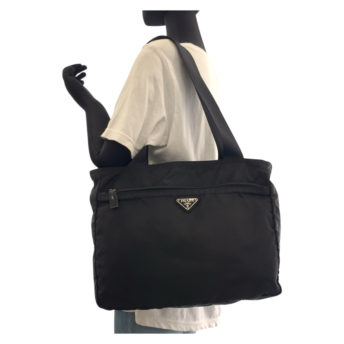 18082
PRADA プラダ テスート 三角ロゴプレート ブラック 黒 シルバー金具 ナイロン トートバッグ ショルダーバッグ  レディース ABP32