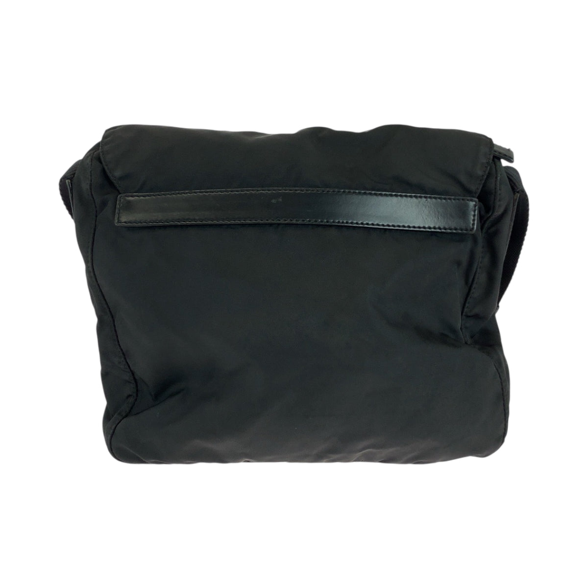 18093
PRADA プラダ テスート 三角ロゴプレート ブラック 黒　シルバー金具 ナイロン ショルダーバッグ ポシェット  レディース AB39