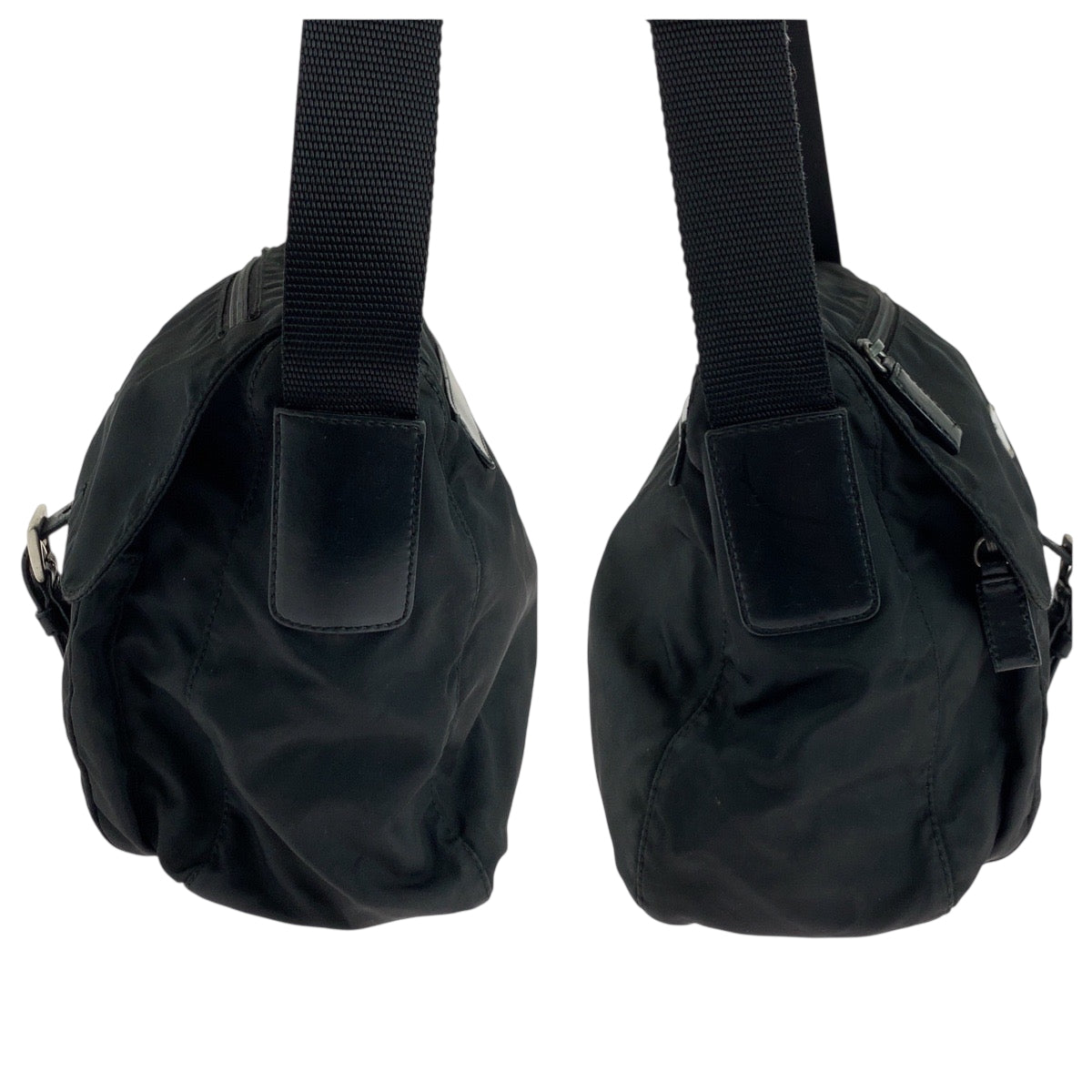 18093
PRADA プラダ テスート 三角ロゴプレート ブラック 黒　シルバー金具 ナイロン ショルダーバッグ ポシェット  レディース AB39