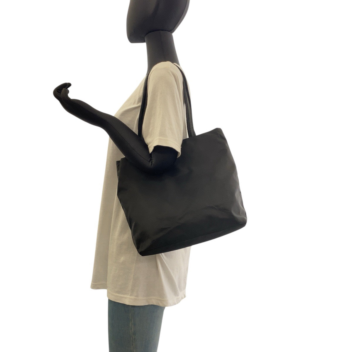 18100
PRADA プラダ テスート 三角ロゴプレート ブラック 黒 シルバー金具 ナイロン / レザー トートバッグ ショルダーバッグ  レディース ABP40