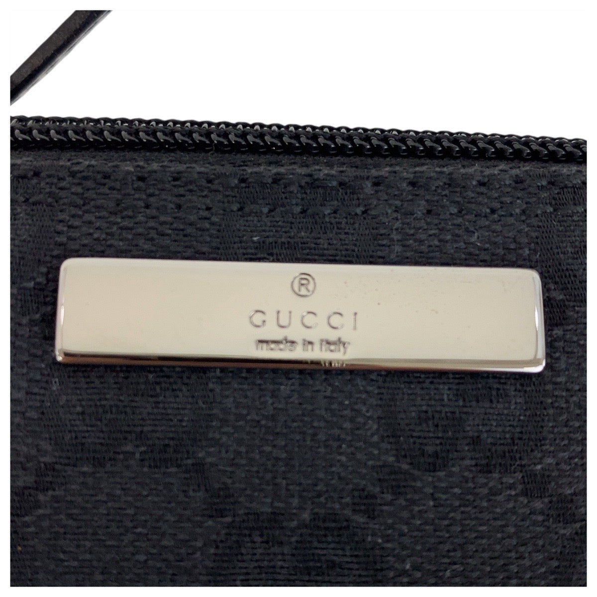 18108
GUCCI グッチ ブラック 黒 シルバー金具 GGキャンバス / レザー 07198 ハンドバッグ アクセサリーポーチ  レディース A39